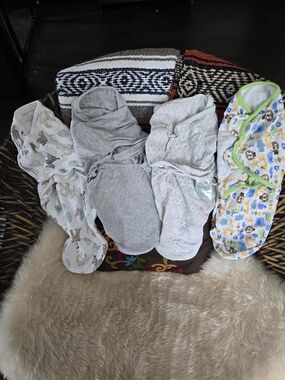 aden + anais Baby Swaddle Sleep Sack Set in Gray, White & Animal Print